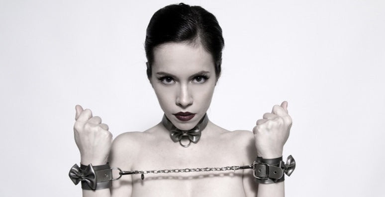 Moderne Wrist Cuffs READY TO SHIP Womens - Vex Inc. | Latex Clothing