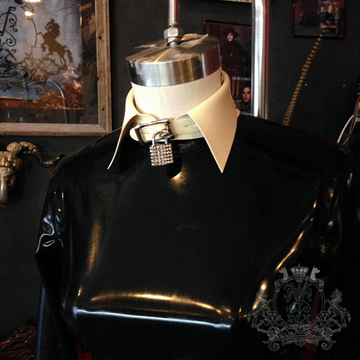 Lock Collar READY TO SHIP Womens - Vex Inc. | Latex Clothing